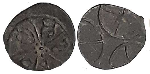 Kadambas of Banavasi, Krishnavarman II, Potin, 0.60g, Obv: “Sri Manarashi” retrograde (wri