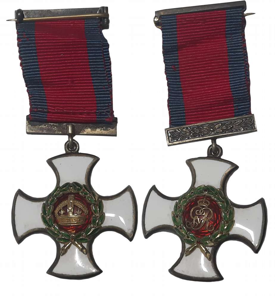 Distinguished Service Order (DSO), George V, Military Service decoration, Silver & Enamel 