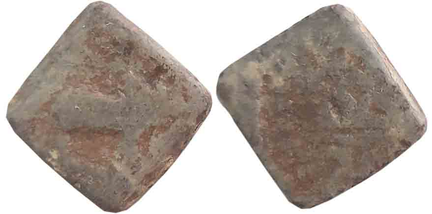 Lead Unit, 3.72g, Obv: Humped Bull to right, within a dotted square border, Rev: Three-arc