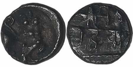 Yadavas of Devagiri, Singhana Deva, Silver Dramma, 0.87g, Obv: Lion to right, Rev: Complet