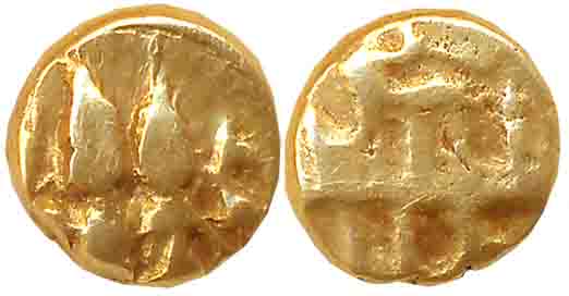 Keladi Nayakas of Ikkeri, Gold Fanam, 0.38g, Obv: Shiva Parvati Seated, Rev: Devanagari le