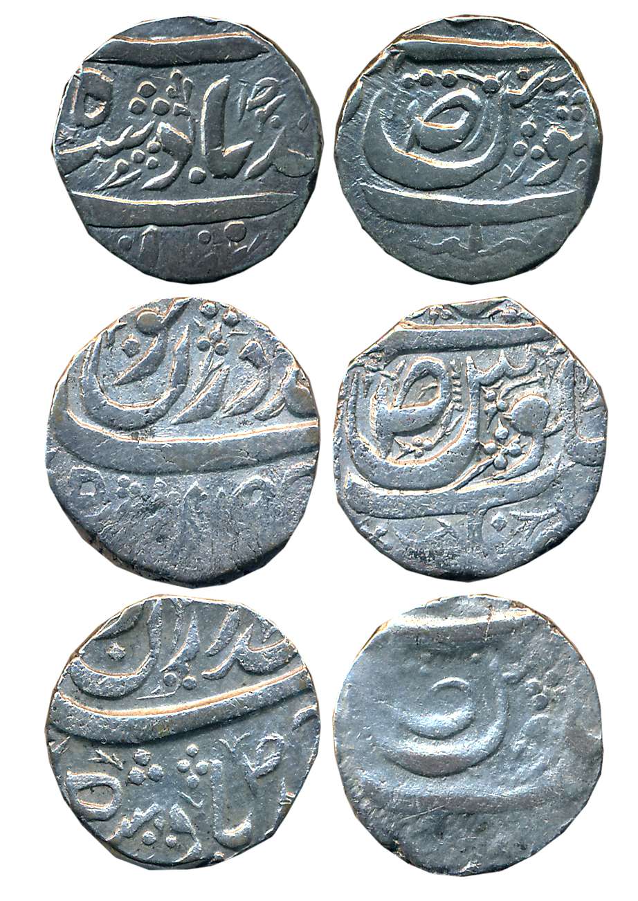 Silver Rupees (3), 10.70g, 10.62g, 9.95g. Fine to very fine. 3 coins.