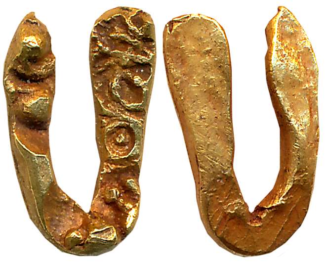 Shilaharas as the Chalukyas feudatory, Anonymous, Gold U-shape Fanam, 0.48g, Uniface, Left