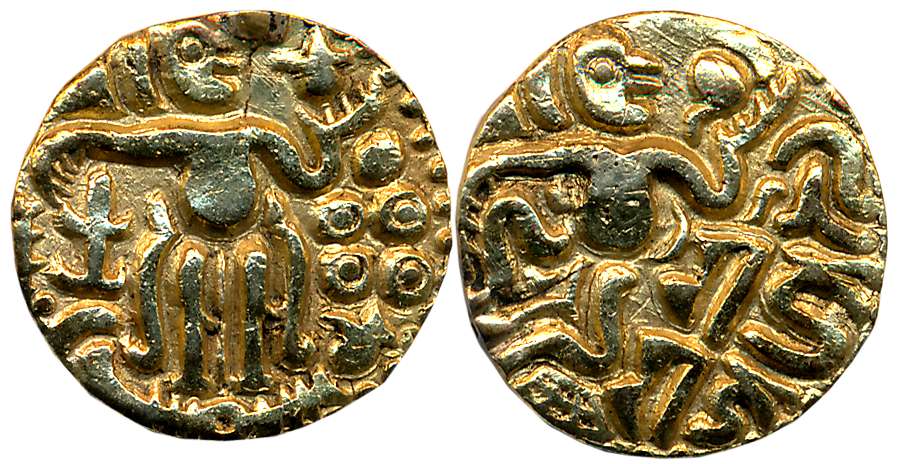 Ceylon Chola, Anonymous, Gold Kahavanu, 3.49g, Obv: King seated facing right, Devnagari le
