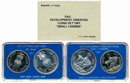 1987, Development Oriented Coins, Uncirculated Set of 2, Rupees 100 & 20, “Small Farmers”,