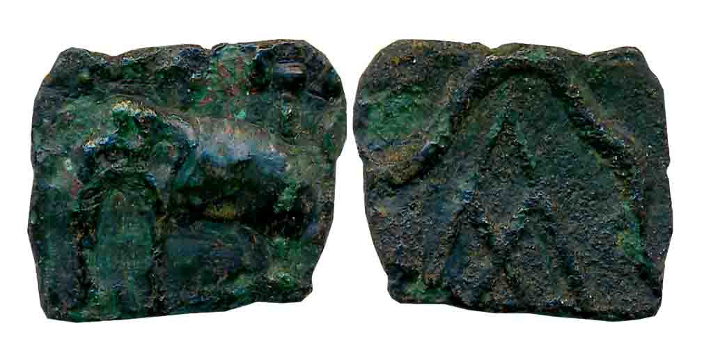 Sangam age Pandyas, Copper, 2.30g, “Elephant” type, Obv: Elephant to left facing tree, sym