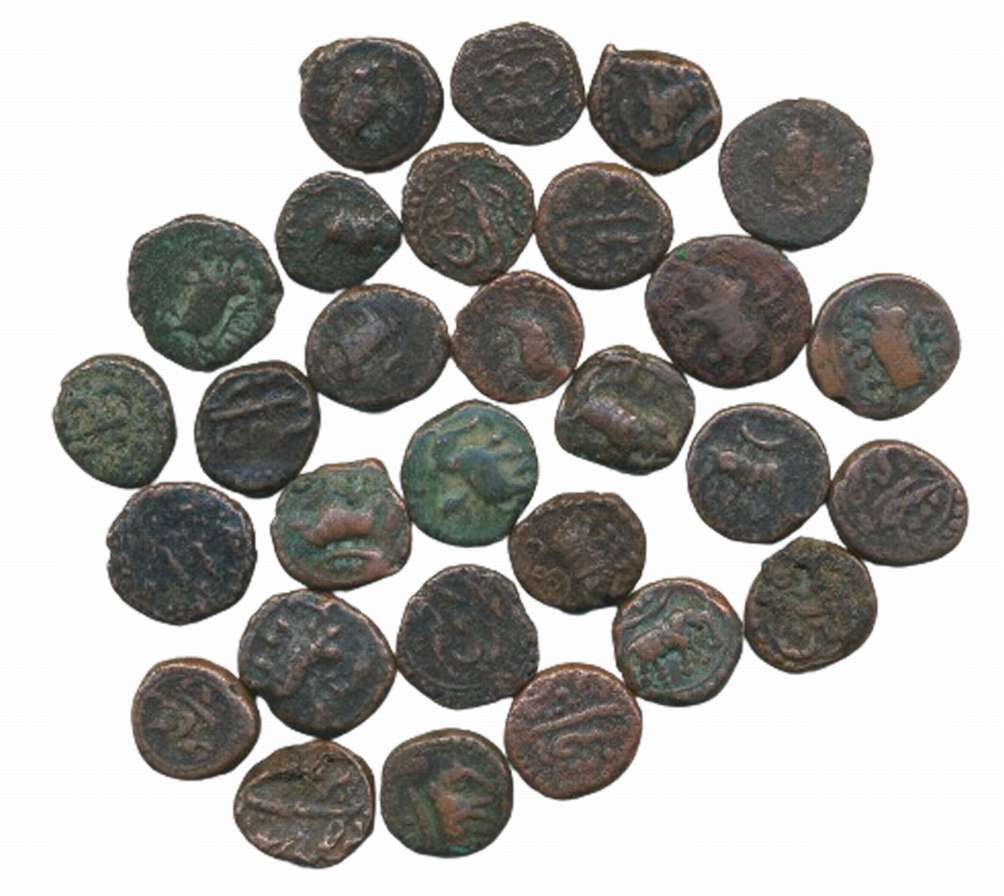 Tipu Sultan, Copper 1/4 Paisa (29), Various dates & Mints. Fine to very fine. 29 coins.