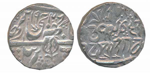 Pertab Singh, Silver Rupee, 6.68g, Srinagar Mint, VS 1946 (KM# Y# 24). Very fine+.