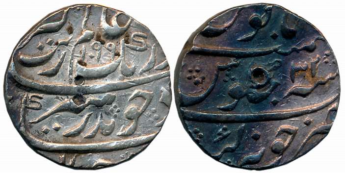 Aurangzeb, Silver Rupee, 11.56g, Junagadh Mint, AH 1099/ RY 32 (KM# 300.43). Complete Mint
