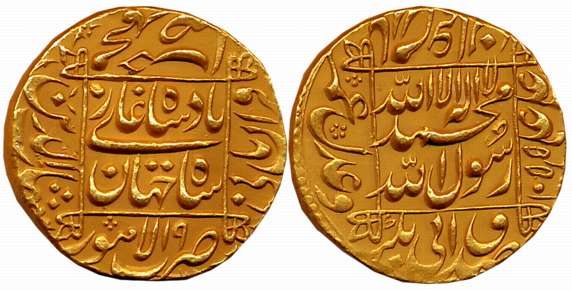 Shah Jahan, Gold Mohur, 10.88g, Lahore Mint, AH 1055/ RY 19, central inscription within sq