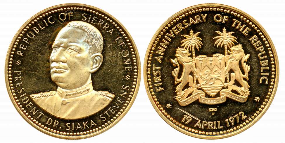 Sierra Leone, Gold (.900 fine), 25.95g, Obv: Uniformed bust of Dr. Siaka Stevens, bare hea