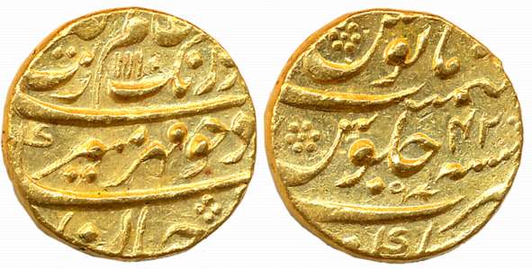 Aurangzeb, Gold Mohur, 10.96g, Golkonda Mint, AH 1110/ RY 42 (KM# 315.18). Uncirculated. E