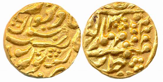 Madan Pal, Gold Mohur,10.92g, with the name of Victoria Queen, RY 3 (KM# 57). Extremely fi