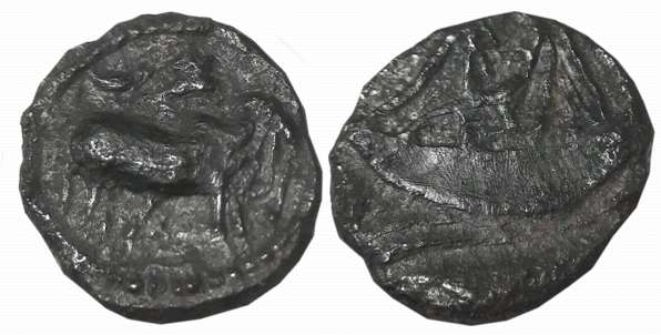 Pallavas of Kanchi, Uninscribed Alloyed Copper, 3.15g, Obv: Bull standing facing right, a 