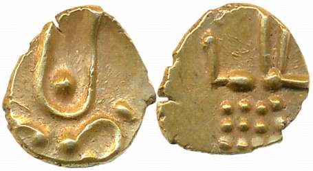 Hoysalas of Dwarasamudra, Anonymous Gold Fanam, 0.37g, Obv: Lion to right crescent above, 