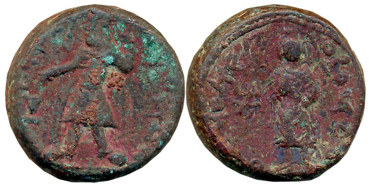 Kushans, Kanishka, Copper, 17.03g, “Sakyamuni Buddha” type, Obv: Bearded King offering at 
