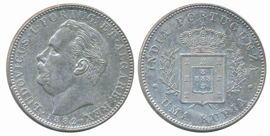 Luiz I, Silver Rupee- Uma Rupia, 1882, Obv: Bust to left, Rev: Crowned arms within sprays 