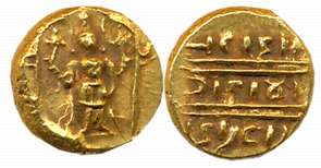 Gold 1/2 Pagoda, 1.73g, Pulicat, Obv: Lord Venkateshwara standing within a decorated frame