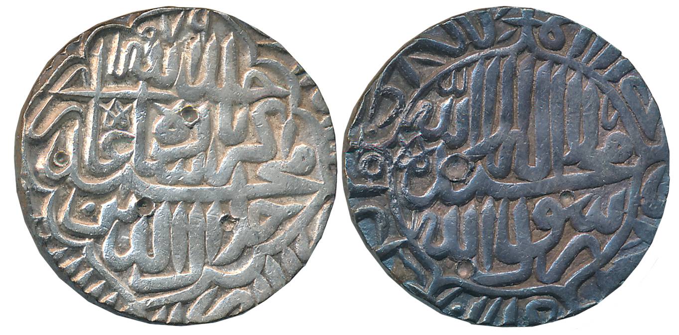 Akbar, Silver Rupee, 11.39g, Jaunpur Mint, AH 976. Very fine+.