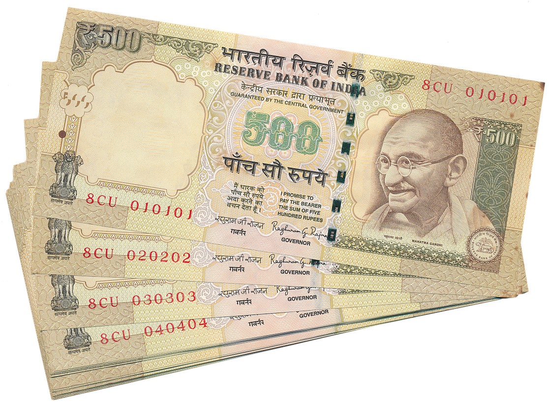 Rupees 500 (100), Fancy Number- 010101 upto 101010 (10 Notes), 111111 upto 202020 (10 Note