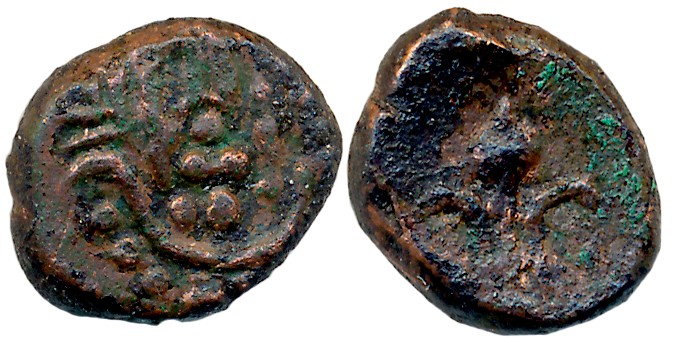 Copper, 3.00g, Obv: Garland with deity, Rev: Fleur de lis (Not listed in major Publication