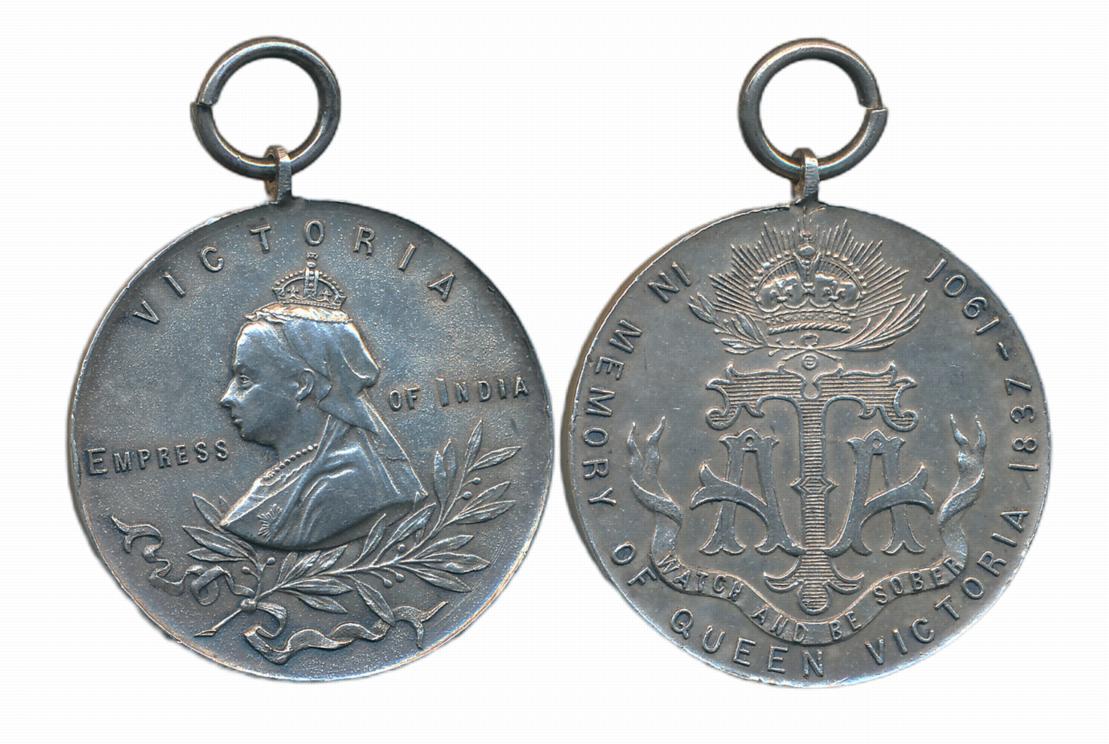 Queen Victoria Empress of India Silver Army Temperance Medal, 20.55g, 1901, Obv: Veiled & 