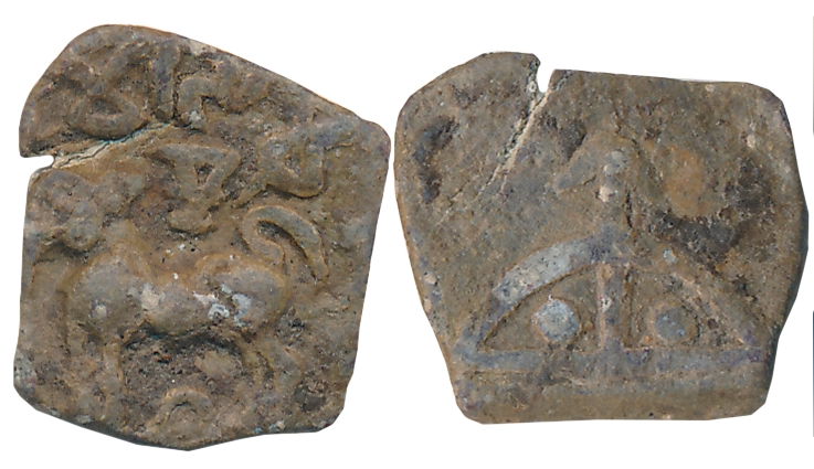 Kumaras of Karhad, Isamula, Lead, 2.79g, Obv: Lion to left, three arched chaitya between l