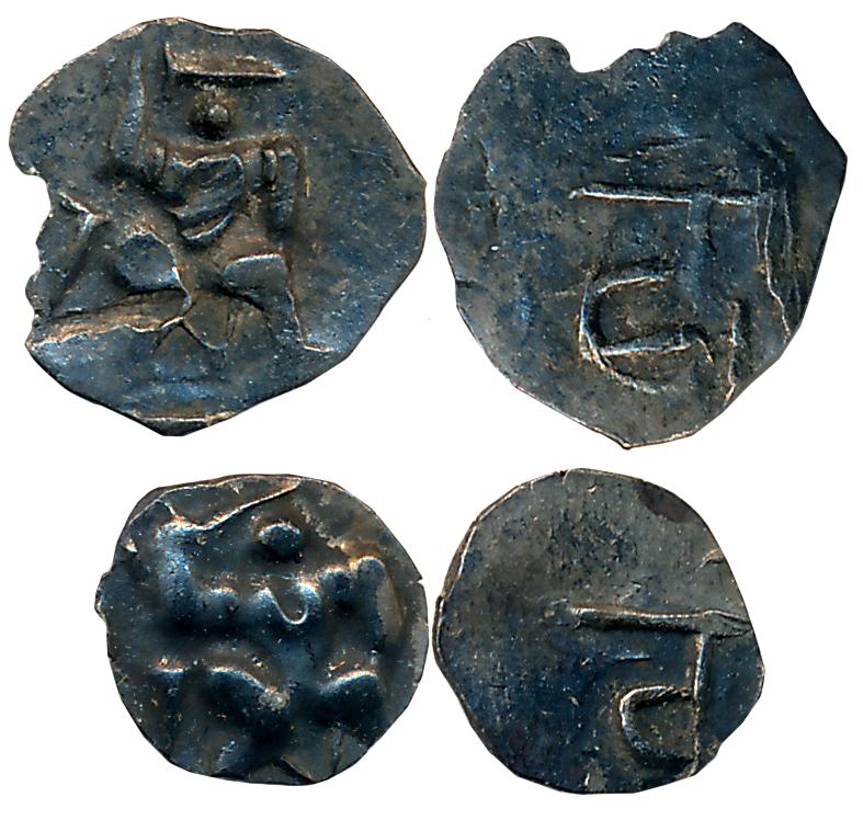 Nidugal Cholas, Irungola III, Silver Tara (2), 0.15g, 0.15g, Obv: Warrior swinging dagger 