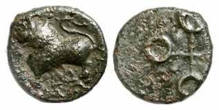 Satavahanas, copper-alloy, 5.21 g, Junnar-lion type, a lion tied to a pole on obv, Ujjayin