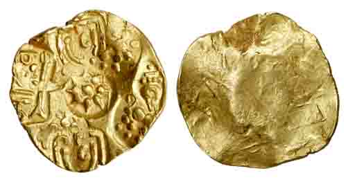 Yadavas of Devagiri, Bhillam V, Gold, Pagoda, punch-marked type, central punch of a lotus 