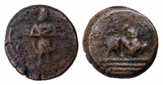Vijayanagar Empire, Copper, 8.61 g, a winged Garuda standing to front on obv, a lion to ri