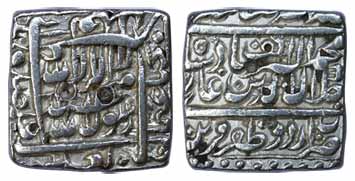 Akbar, Silver, Square Rupee, Urdu Zafar Qarin Mint, Kalima type, AH Alif (1000), complete 