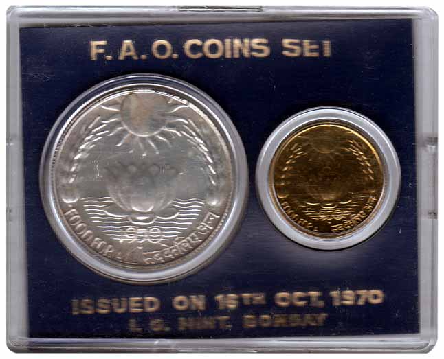 UNC set of 1970, Food For All, 20 Paise and Rs. 10, Bombay Mint. The details card and the 