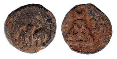 Satavahana-Feudatory, Lead, 1.75 g, a bull walking to left on obv; crescented six-arched h
