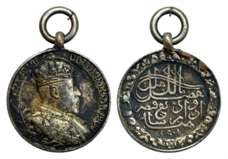 Delhi Durbar Medal, Edward VII, 1903, Miniature of the main Medal, bust of the Emperor to 