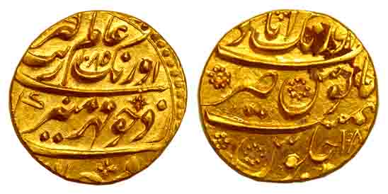 Aurangzeb, Gold Mohur, 10.89g, Aurangabad Mint, mint name on top, AH 1085/18 (KM.315.10). 