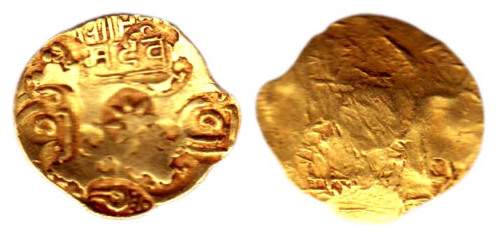 Yadavas of Devagiri, Bhillama V, Gold, Padma Tanka, five punches showing Sri twice, conch 