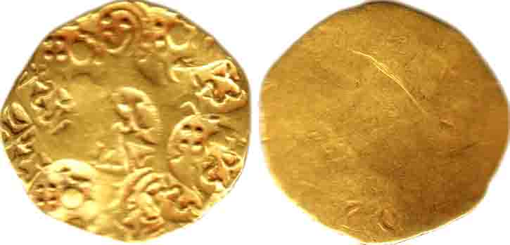 Chalukyas of Kalyan, Gold Pagoda, a Garuda running to right in centre with a number of pun