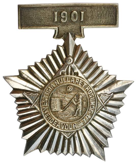 Star Medal, Silver, 22.80 g, a farmer in the field in the centre with English inscription 
