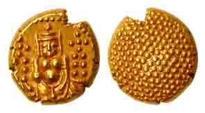 Gold, 1-Svami Pagoda, c. AD 1678-1740, Pagoda, 3.4 g, a single Svami standing on obv, gran