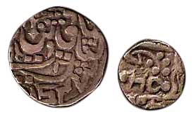 Orchha, Silver (3), Set of 3: Rupee, ½ and ¼ Rupee; Datia, Silver (2), Rupee and ½ Rupee. 
