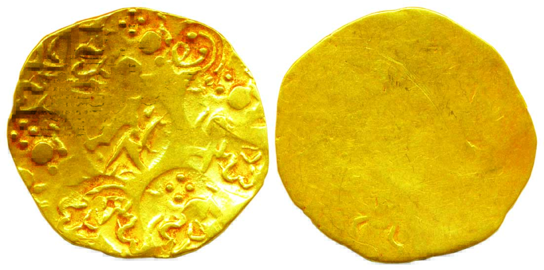 Chalukyas of Kalyan, Bijaldeva, Gold, 3.53 g, Pagoda, Punch-marked type a Garuda in the ce