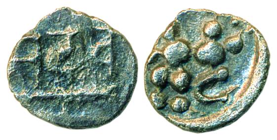 Yadavas of Devagiri, Ram Deva, Silver, Lion to right on obv, Nagari legend …madeva on rev.