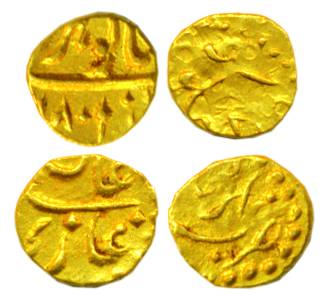 Gold (2), 0.17 and 0.18 g, ½ Fanam, Ganjikot and Kharpa mint, Shah Alam II. About UNC, Sca