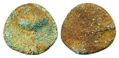 Pallavas, Lead, 4.76 g, a bull standing to right on obv, a tree in railing on rev. Fine+, 