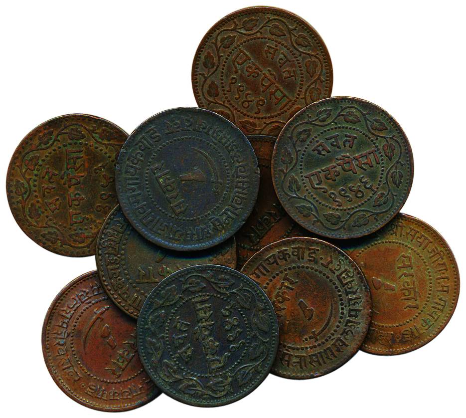 Sayaji Rao III, Copper (10), 1 Paisa, Baroda mint, VS 1941 to 1956. Very Fine+ to About UN