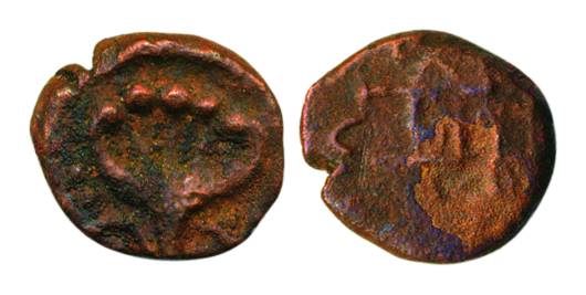 Marathas of Tanjore, Cobra , Copper, 0.80 g, a cobra head on obv, crude Nagari legend citi