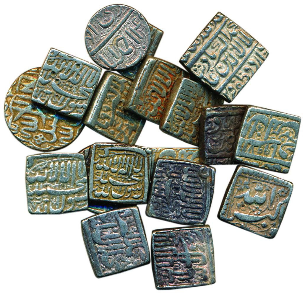 Akbar, Silver (18), Rupee, Assorted lot of square and round coins of various mints with va