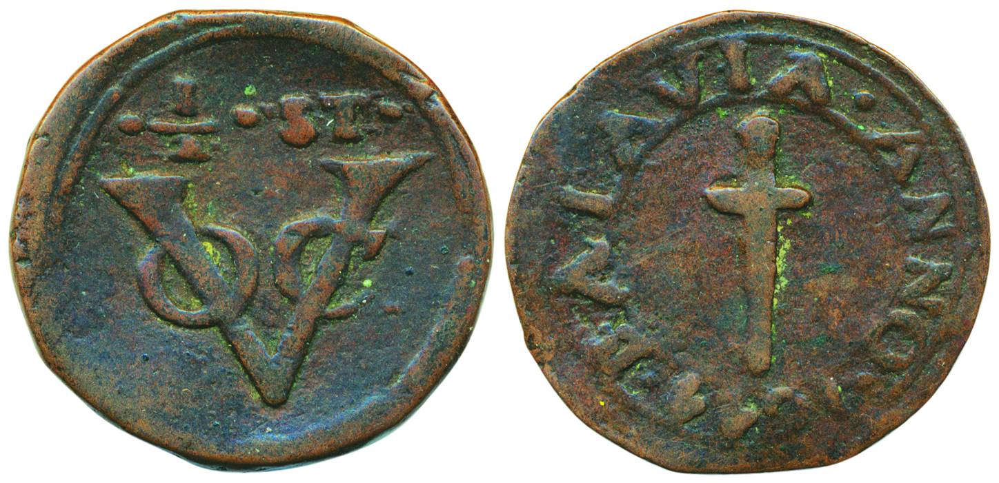 Ceylon, Dutch Occupation, Copper, ½ Stuvier, value and VOC monogram on obv sword and legen