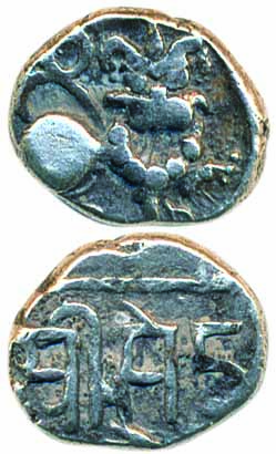 Yadavas of Devagiri, Seun Deva, 11th century AD, Silver, 0.91 g, a lion seated to right on